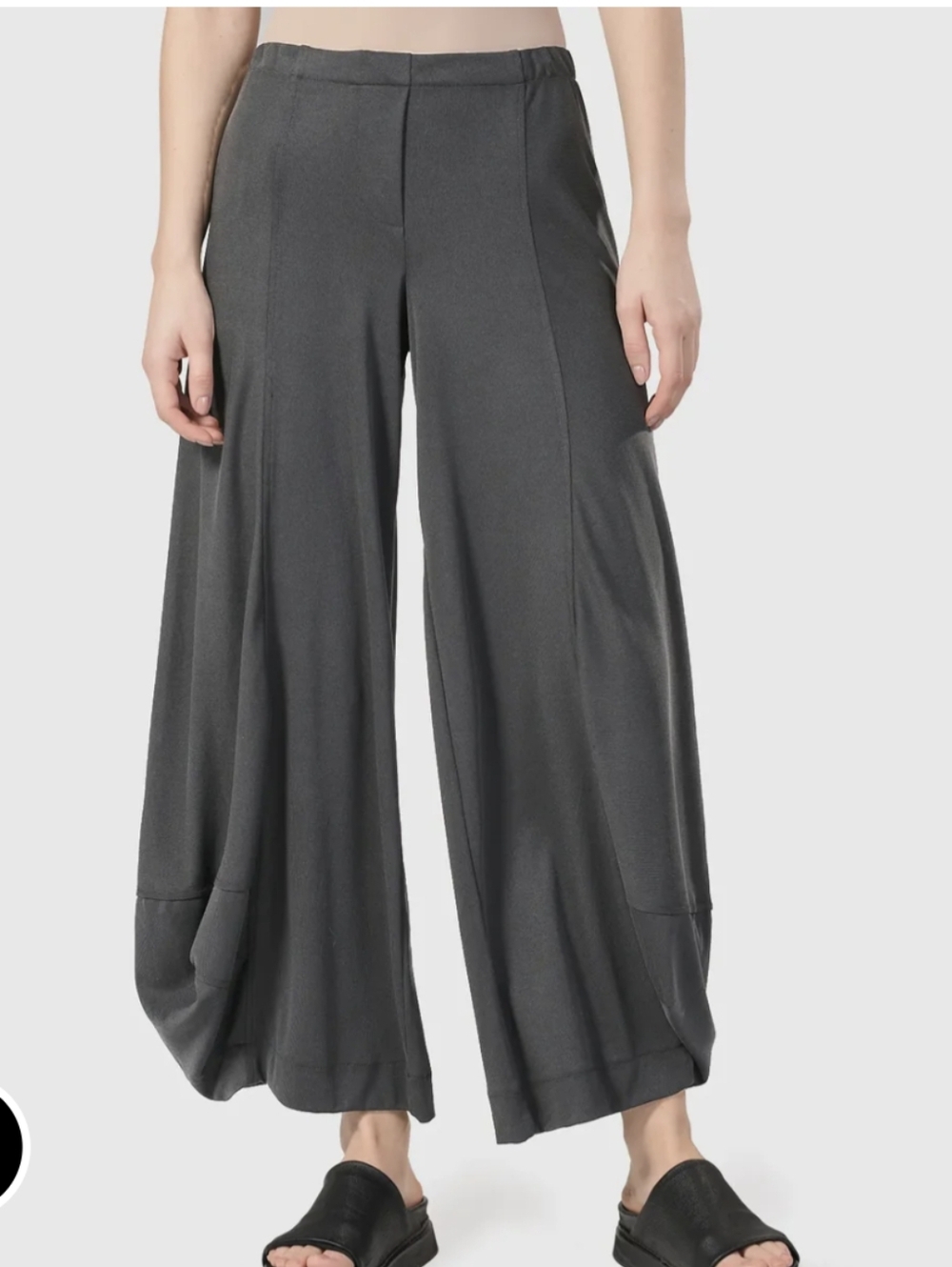 Alembika Women's Wide-Leg Ribbed Palazzo Pants in Charcoal